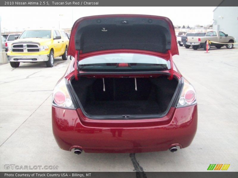 Tuscan Sun Red / Charcoal 2010 Nissan Altima 2.5 S