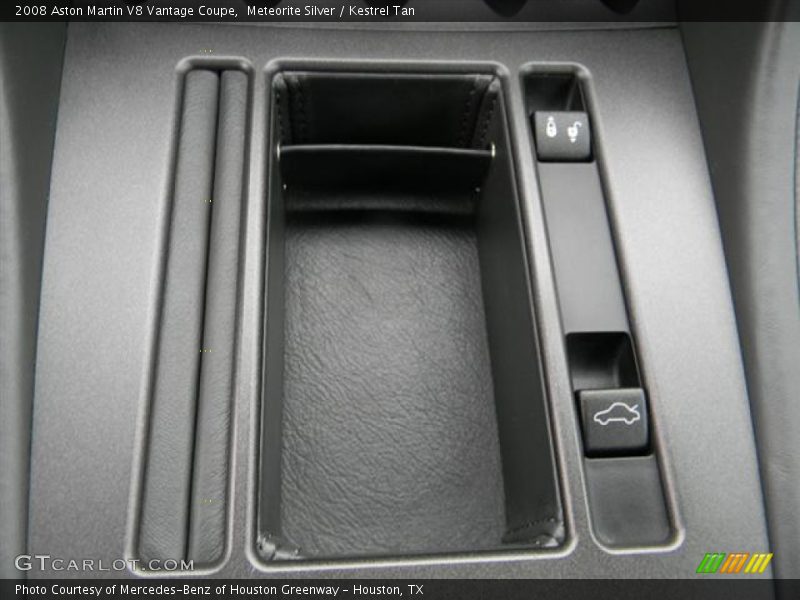 Meteorite Silver / Kestrel Tan 2008 Aston Martin V8 Vantage Coupe