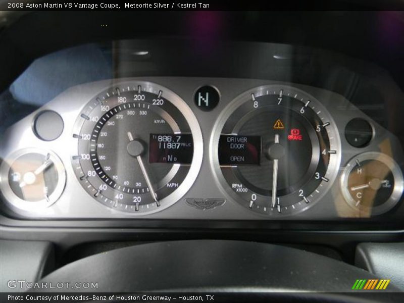  2008 V8 Vantage Coupe Coupe Gauges