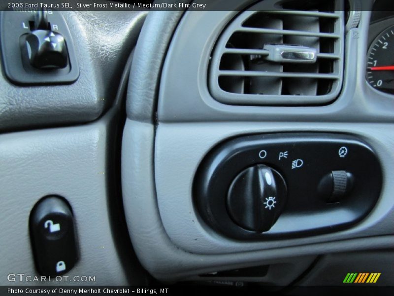 Silver Frost Metallic / Medium/Dark Flint Grey 2006 Ford Taurus SEL
