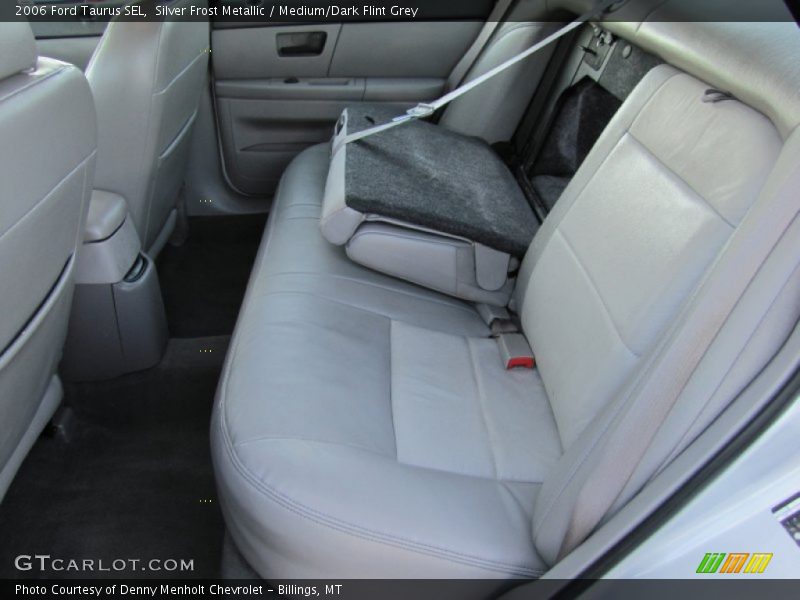 Silver Frost Metallic / Medium/Dark Flint Grey 2006 Ford Taurus SEL
