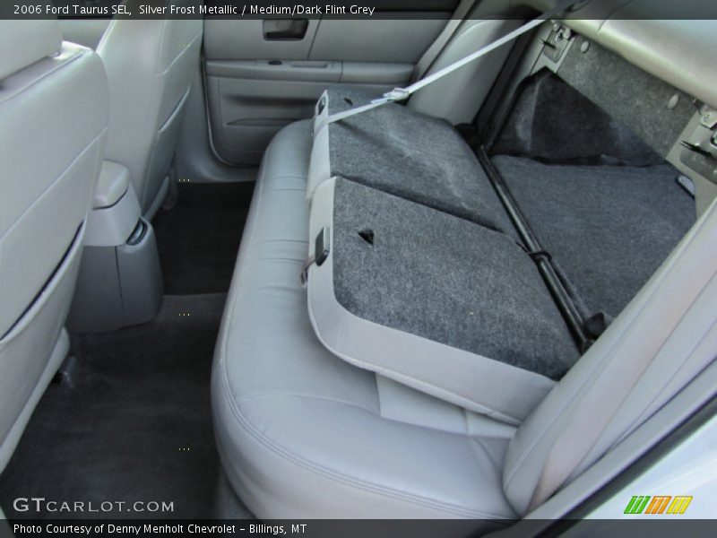 Silver Frost Metallic / Medium/Dark Flint Grey 2006 Ford Taurus SEL