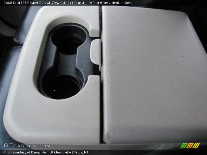 Oxford White / Medium Stone 2008 Ford F250 Super Duty XL Crew Cab 4x4 Chassis