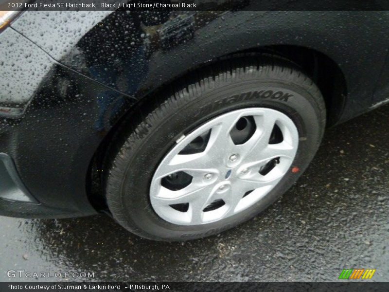 Black / Light Stone/Charcoal Black 2012 Ford Fiesta SE Hatchback