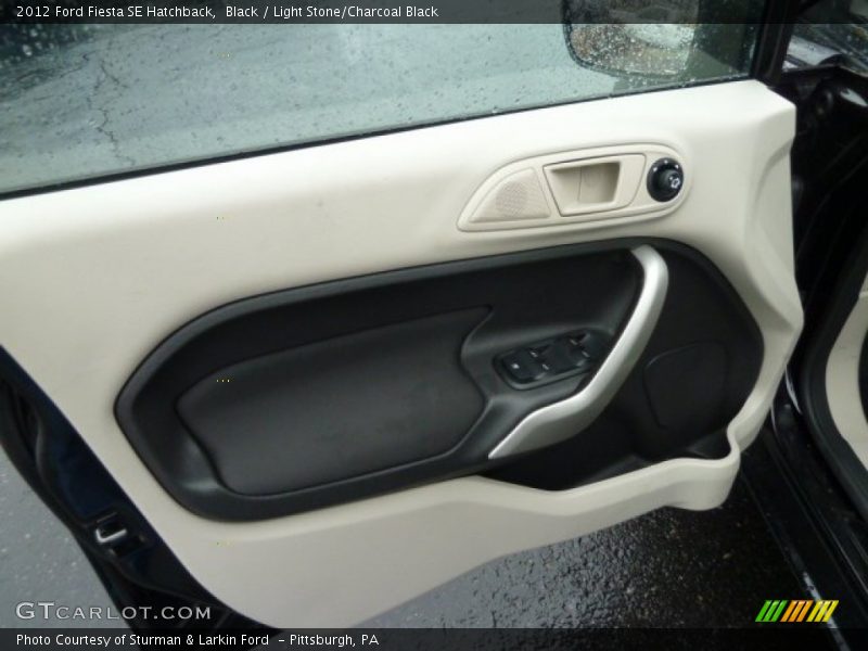 Black / Light Stone/Charcoal Black 2012 Ford Fiesta SE Hatchback