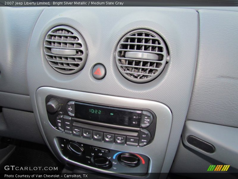 Bright Silver Metallic / Medium Slate Gray 2007 Jeep Liberty Limited