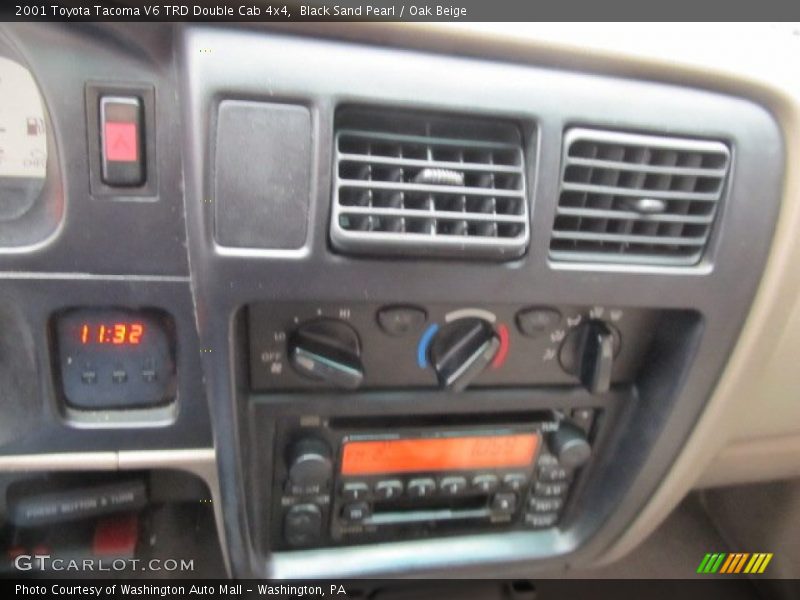Black Sand Pearl / Oak Beige 2001 Toyota Tacoma V6 TRD Double Cab 4x4