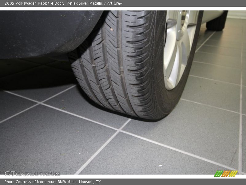 Reflex Silver Metallic / Art Grey 2009 Volkswagen Rabbit 4 Door