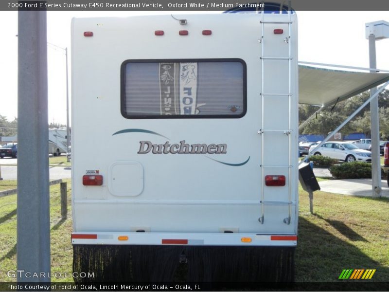 Oxford White / Medium Parchment 2000 Ford E Series Cutaway E450 Recreational Vehicle