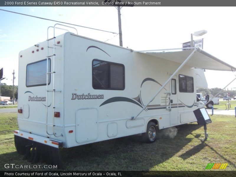 Oxford White / Medium Parchment 2000 Ford E Series Cutaway E450 Recreational Vehicle