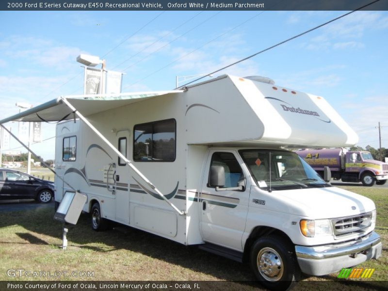 Oxford White / Medium Parchment 2000 Ford E Series Cutaway E450 Recreational Vehicle