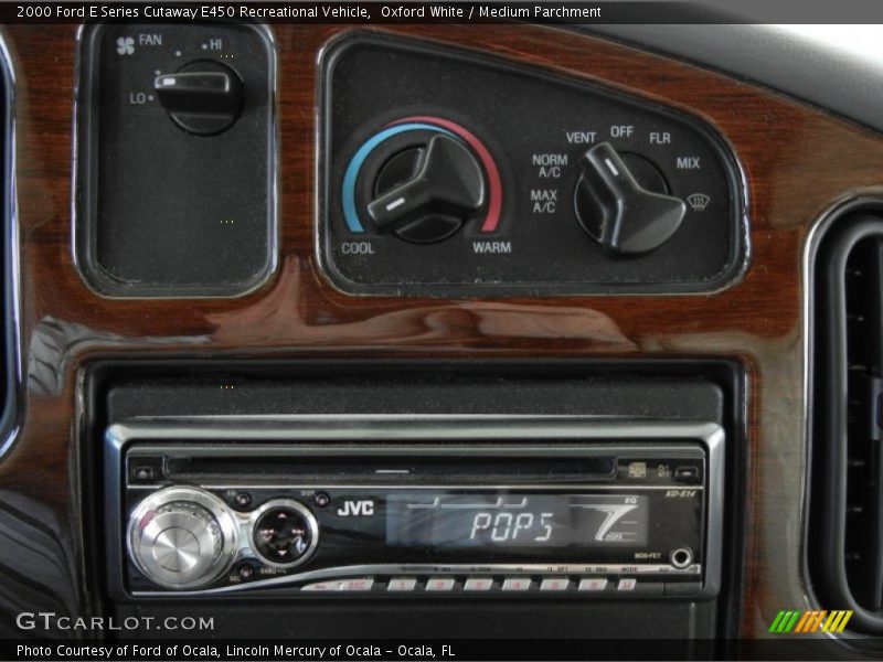 Controls of 2000 E Series Cutaway E450 Recreational Vehicle