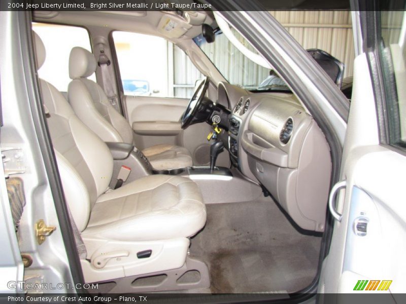 Bright Silver Metallic / Light Taupe/Taupe 2004 Jeep Liberty Limited