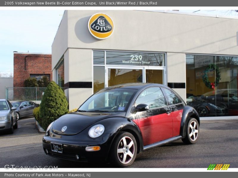 Uni Black/Winter Red / Black/Red 2005 Volkswagen New Beetle Bi-Color Edition Coupe