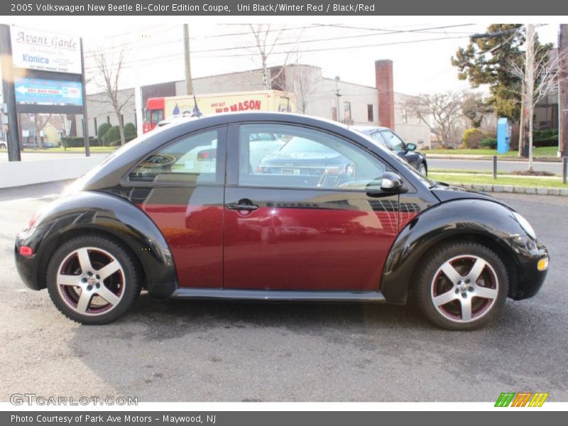 Uni Black/Winter Red / Black/Red 2005 Volkswagen New Beetle Bi-Color Edition Coupe