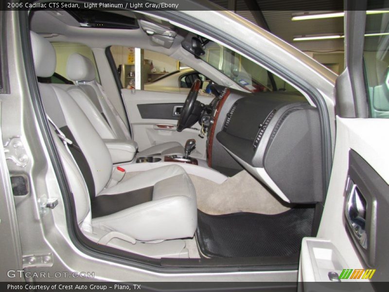 Light Platinum / Light Gray/Ebony 2006 Cadillac CTS Sedan