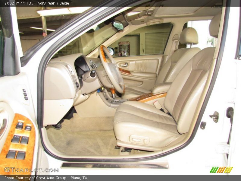 Ivory Pearl / Beige 2002 Infiniti I 35
