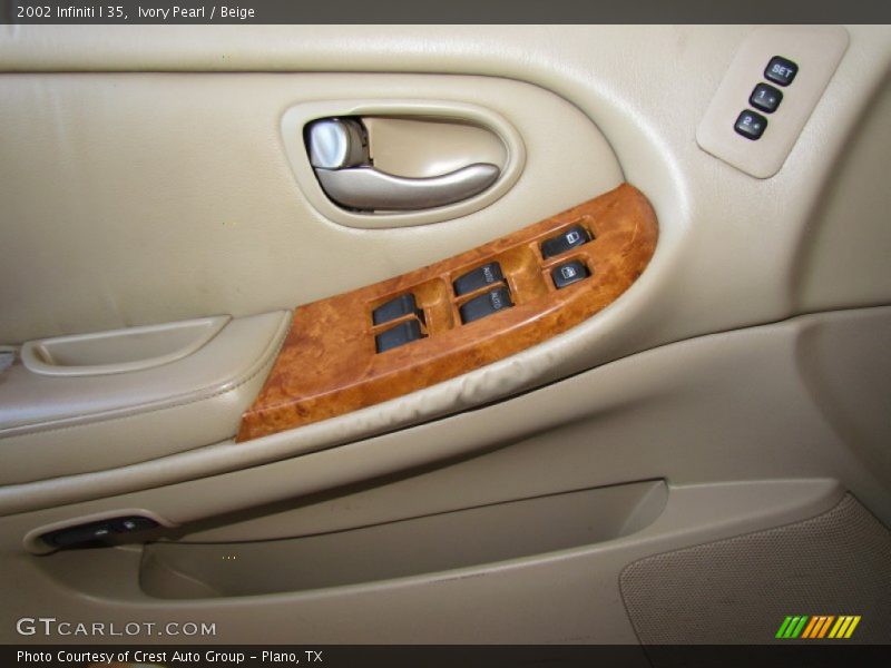 Ivory Pearl / Beige 2002 Infiniti I 35