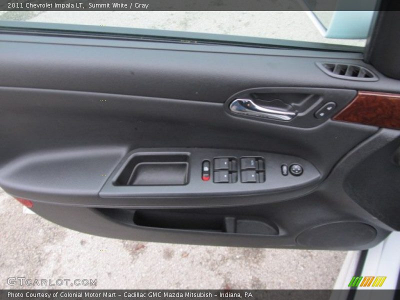 Summit White / Gray 2011 Chevrolet Impala LT
