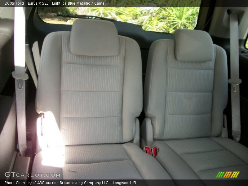 Light Ice Blue Metallic / Camel 2009 Ford Taurus X SEL