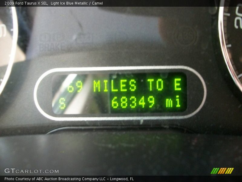 Light Ice Blue Metallic / Camel 2009 Ford Taurus X SEL