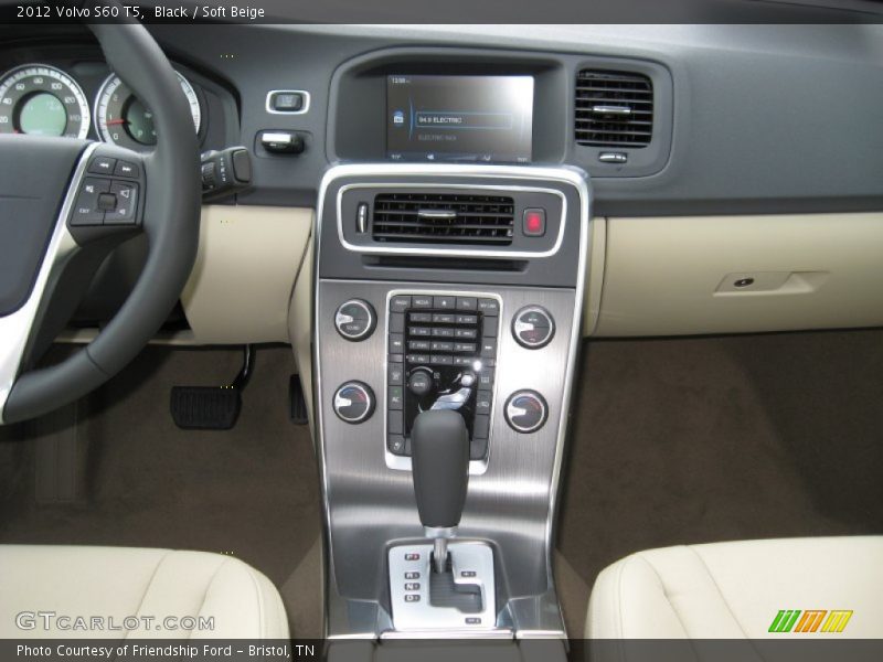 Black / Soft Beige 2012 Volvo S60 T5