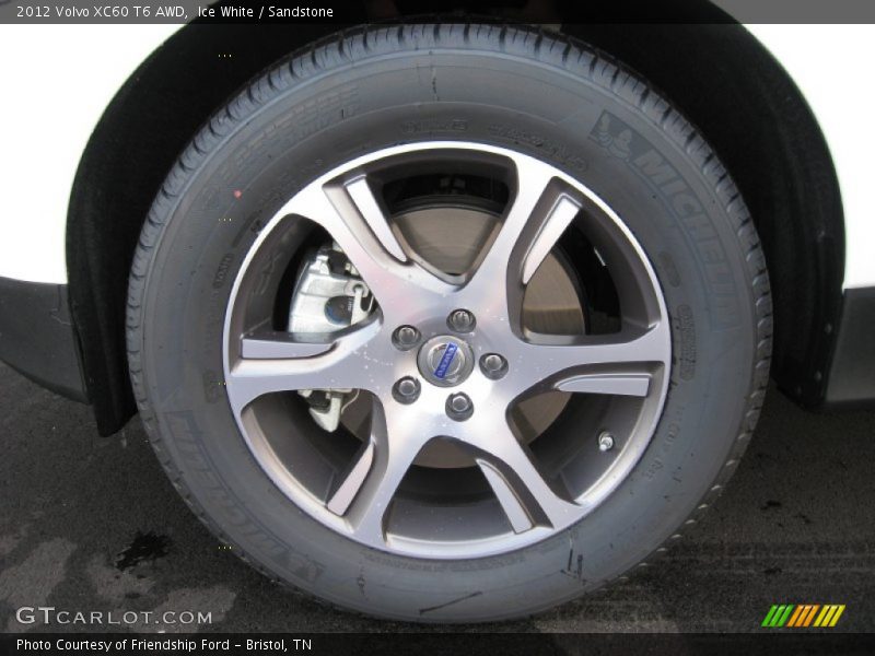 Ice White / Sandstone 2012 Volvo XC60 T6 AWD