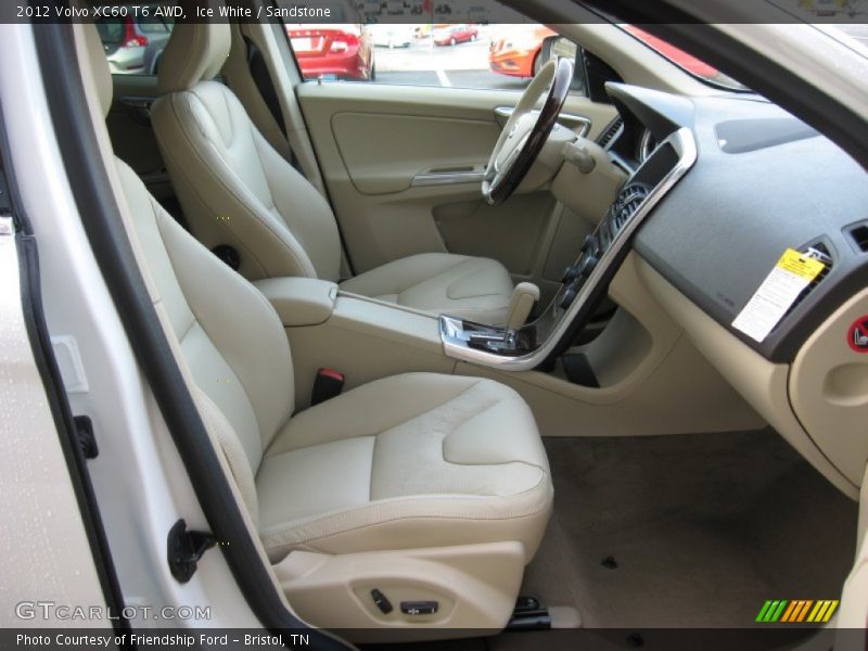 Ice White / Sandstone 2012 Volvo XC60 T6 AWD