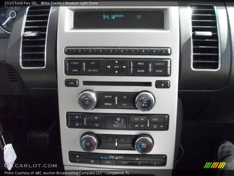 Controls of 2010 Flex SEL