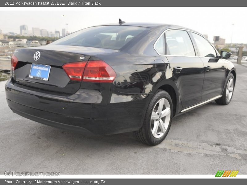 Black / Titan Black 2012 Volkswagen Passat 2.5L SE