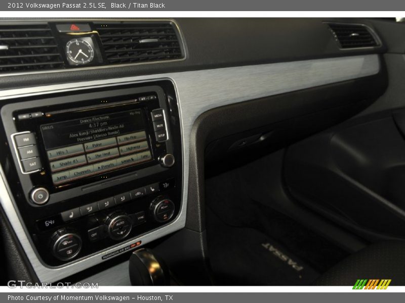 Black / Titan Black 2012 Volkswagen Passat 2.5L SE