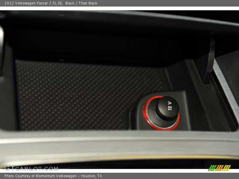 Black / Titan Black 2012 Volkswagen Passat 2.5L SE