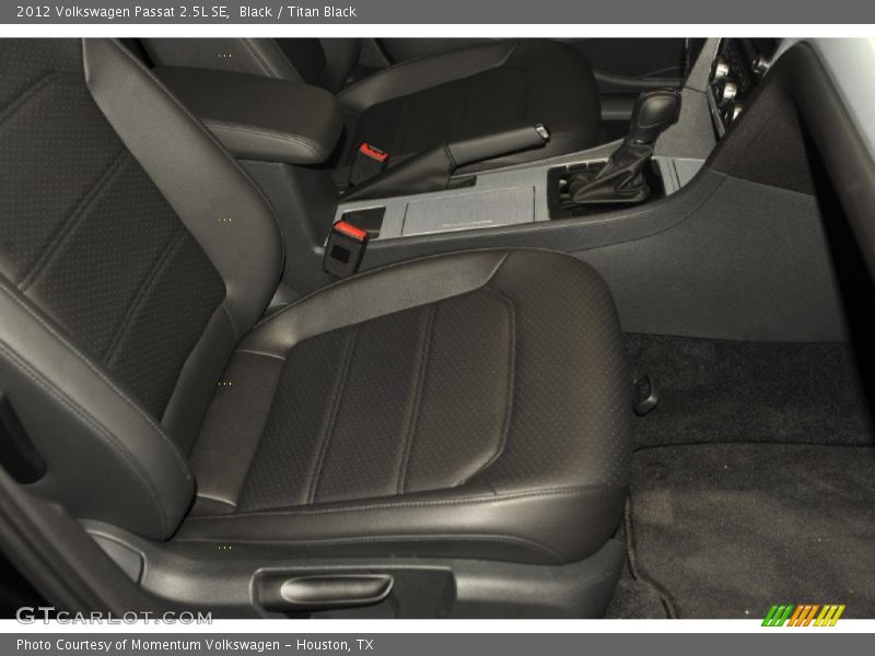Black / Titan Black 2012 Volkswagen Passat 2.5L SE