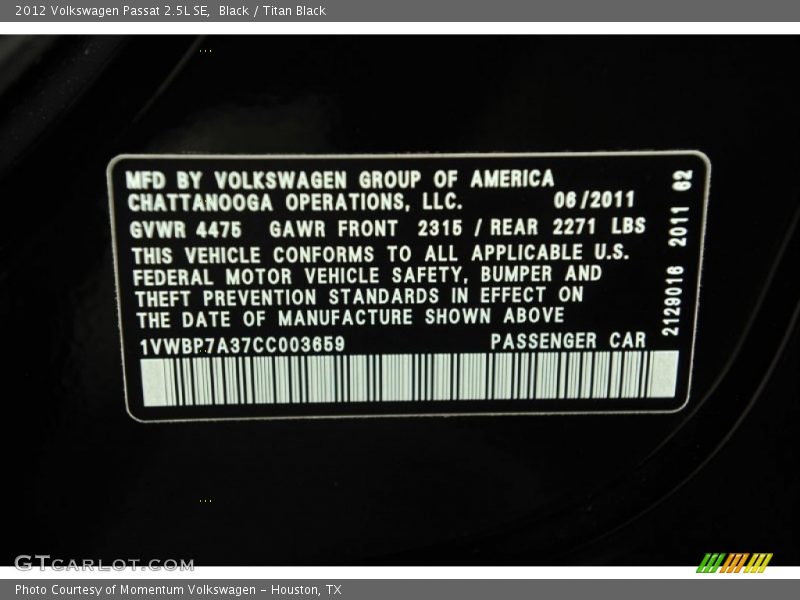 Black / Titan Black 2012 Volkswagen Passat 2.5L SE