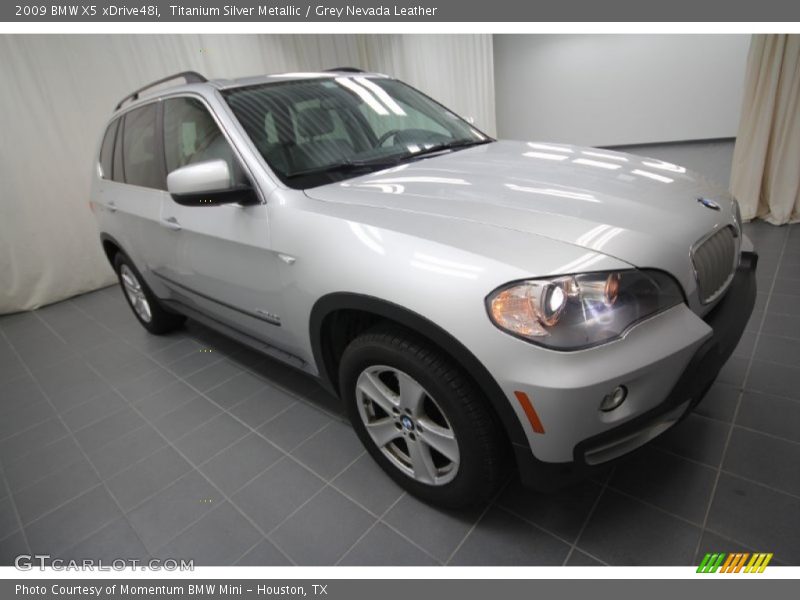 Titanium Silver Metallic / Grey Nevada Leather 2009 BMW X5 xDrive48i