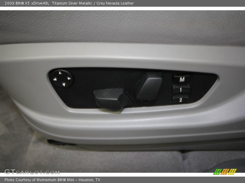 Titanium Silver Metallic / Grey Nevada Leather 2009 BMW X5 xDrive48i