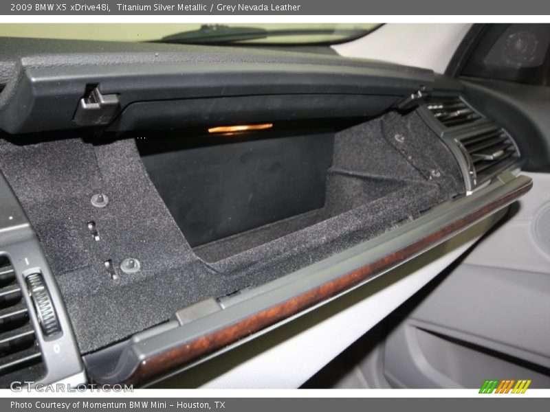 Titanium Silver Metallic / Grey Nevada Leather 2009 BMW X5 xDrive48i