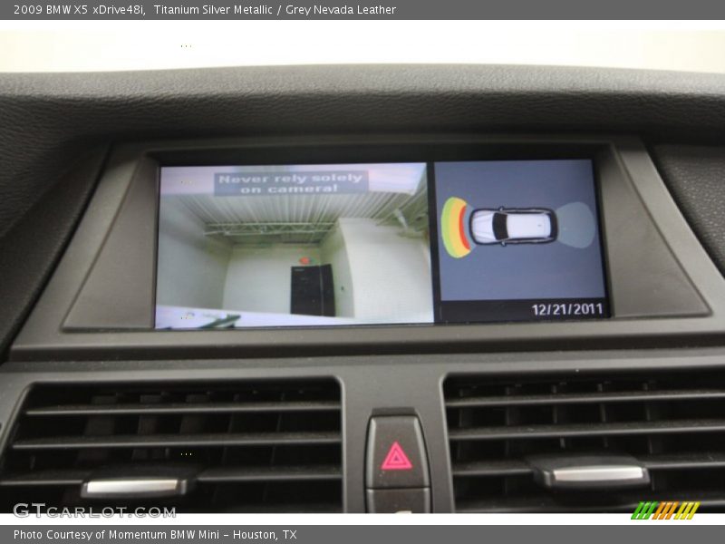 Titanium Silver Metallic / Grey Nevada Leather 2009 BMW X5 xDrive48i