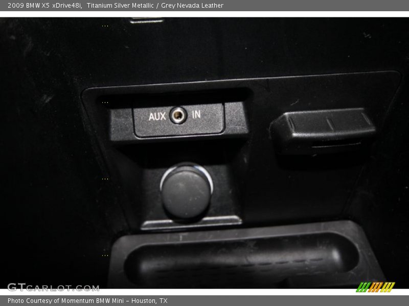Titanium Silver Metallic / Grey Nevada Leather 2009 BMW X5 xDrive48i