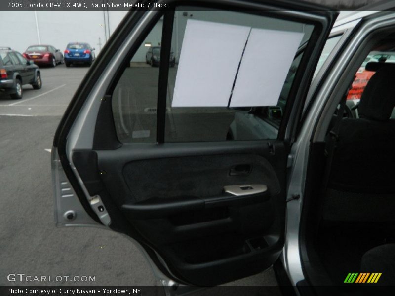 Satin Silver Metallic / Black 2005 Honda CR-V EX 4WD