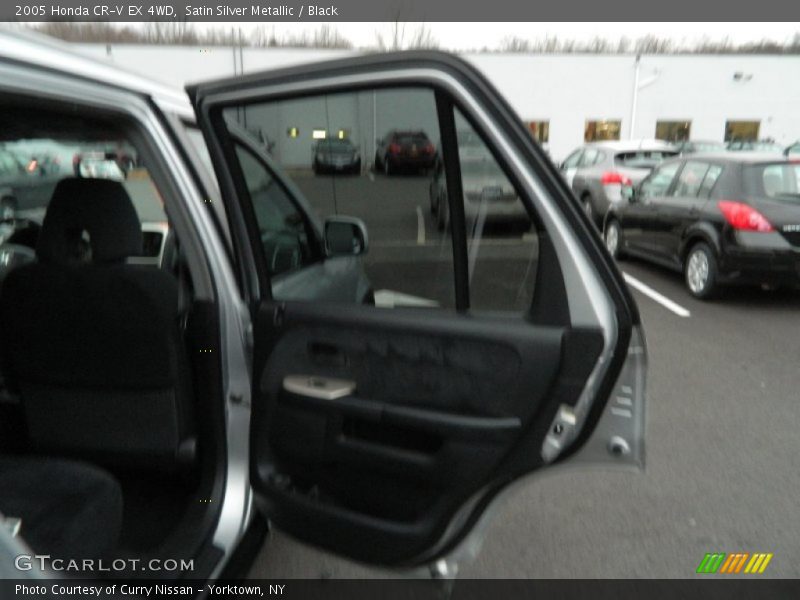 Satin Silver Metallic / Black 2005 Honda CR-V EX 4WD