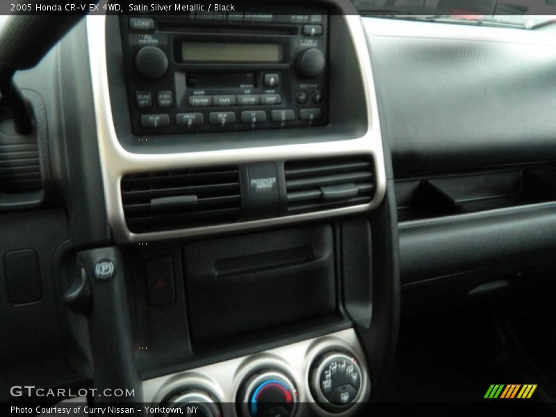 Satin Silver Metallic / Black 2005 Honda CR-V EX 4WD