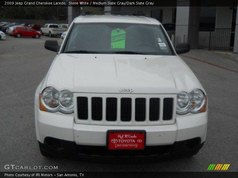 Stone White / Medium Slate Gray/Dark Slate Gray 2009 Jeep Grand Cherokee Laredo