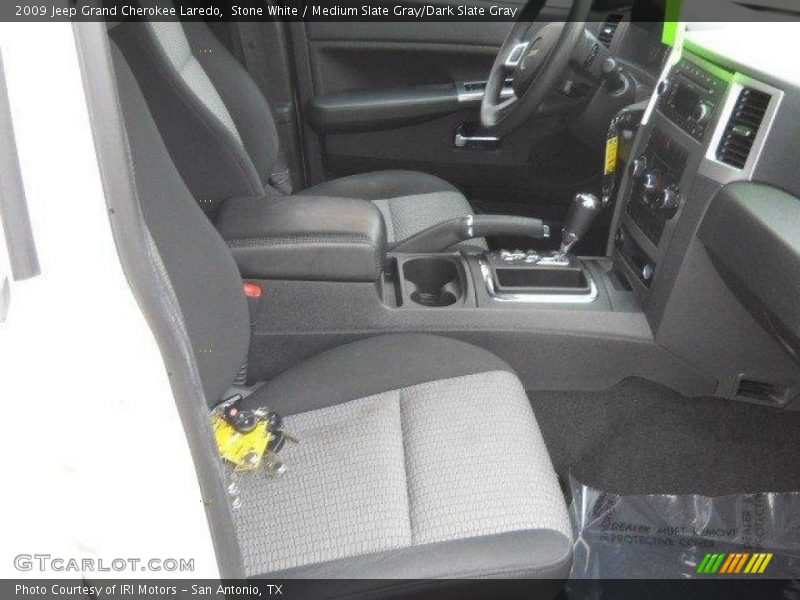 Stone White / Medium Slate Gray/Dark Slate Gray 2009 Jeep Grand Cherokee Laredo
