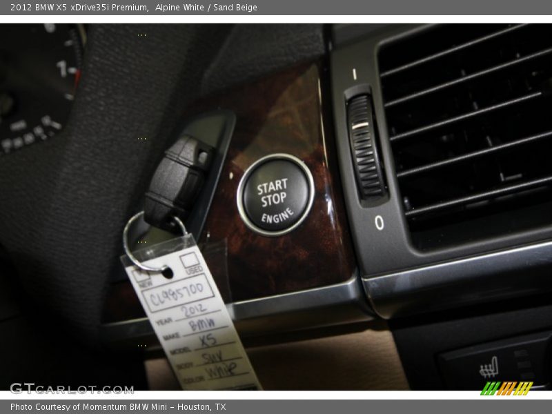 Alpine White / Sand Beige 2012 BMW X5 xDrive35i Premium