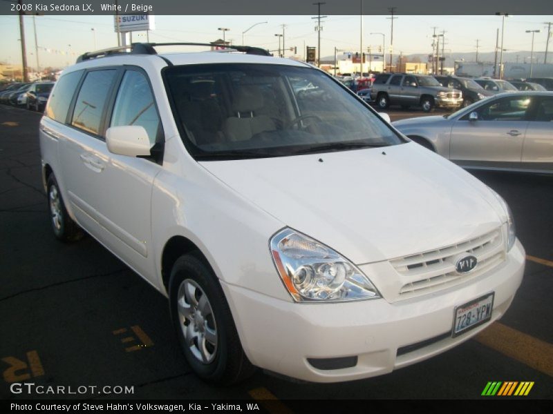 White / Beige 2008 Kia Sedona LX