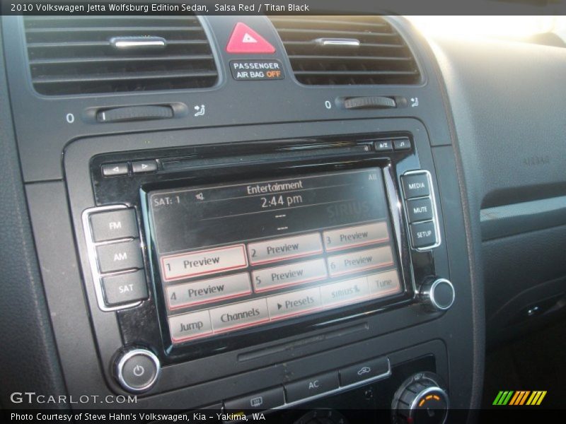 Salsa Red / Titan Black 2010 Volkswagen Jetta Wolfsburg Edition Sedan