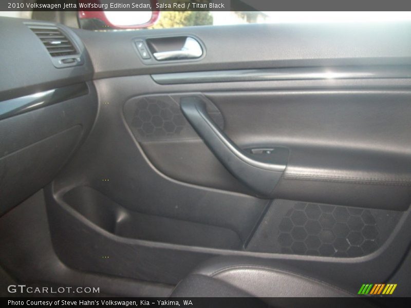 Salsa Red / Titan Black 2010 Volkswagen Jetta Wolfsburg Edition Sedan