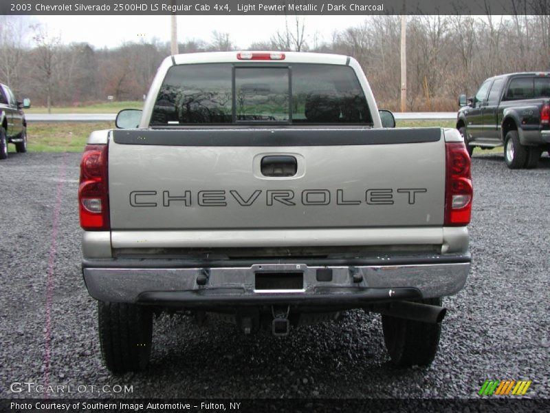 Light Pewter Metallic / Dark Charcoal 2003 Chevrolet Silverado 2500HD LS Regular Cab 4x4