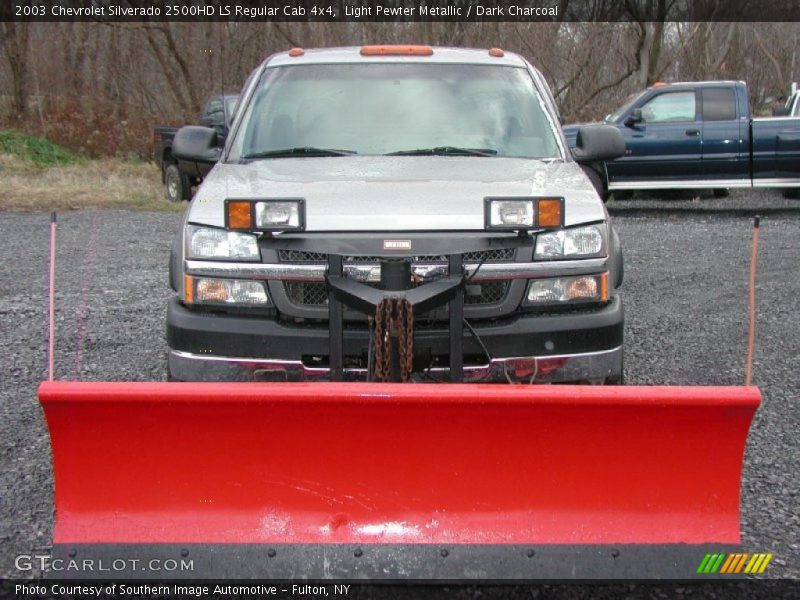 Light Pewter Metallic / Dark Charcoal 2003 Chevrolet Silverado 2500HD LS Regular Cab 4x4
